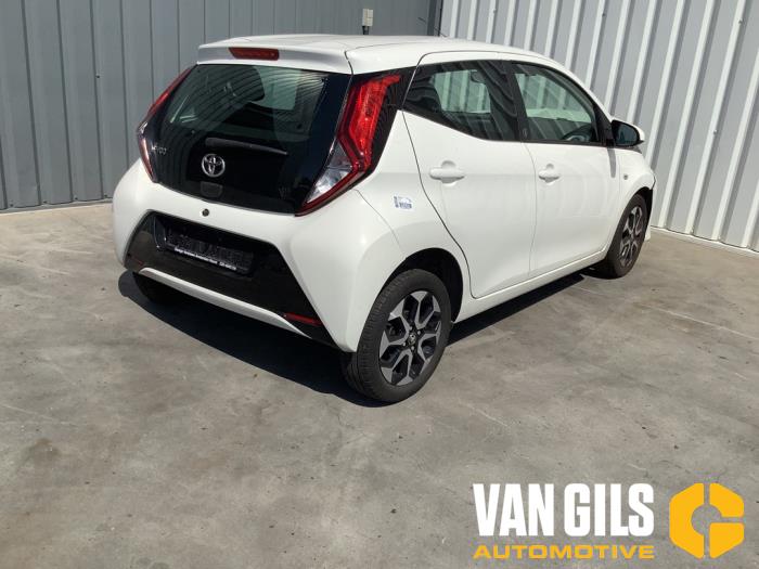 Toyota Aygo 1.0 12V VVT-i Sloopvoertuig (2021, Wit)