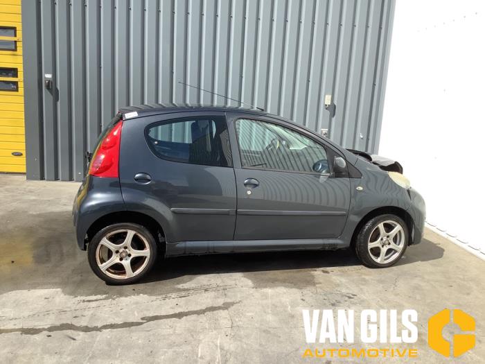 Peugeot 107 1.0 12V Sloopvoertuig (2011, Grijs)