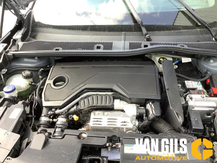 Opel Mokka 1.2 Turbo Hybrid 12V Sloopvoertuig (2025, Grijs)