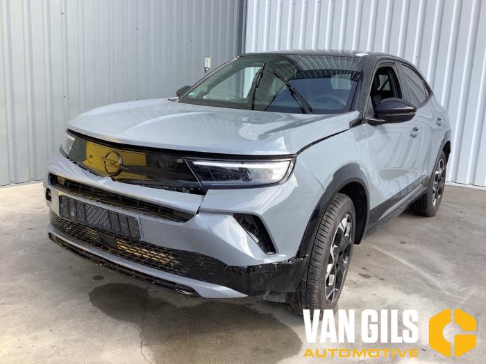 Opel Mokka 1.2 Turbo Hybrid 12V Sloopvoertuig (2025, Grijs)