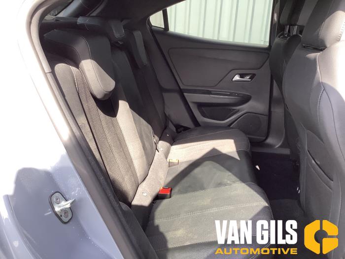 Opel Mokka 1.2 Turbo Hybrid 12V Sloopvoertuig (2025, Grijs)