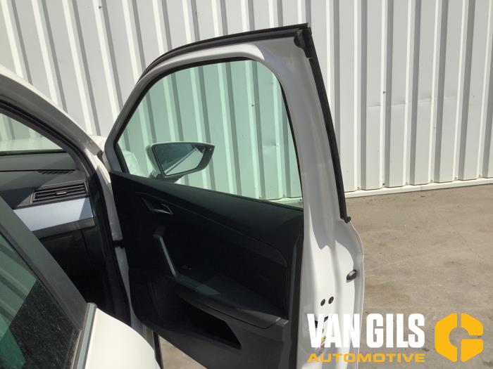 Seat Arona 1.0 TSI 12V Sloopvoertuig (2017, Wit)