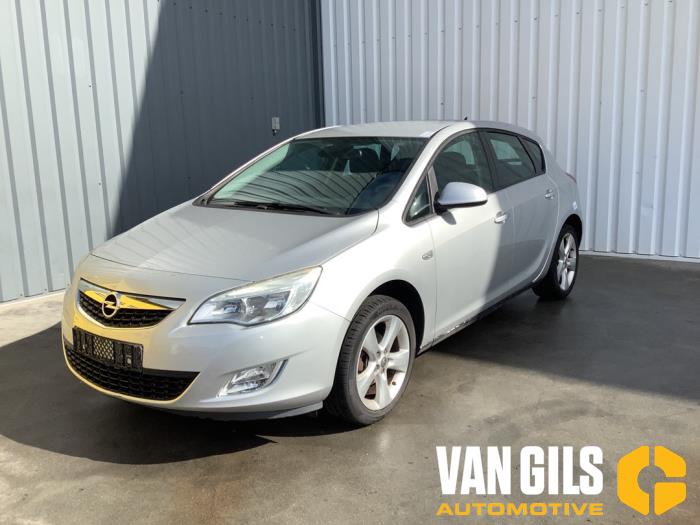 Opel Astra J 1.4 Turbo 16V Sloopvoertuig (2011, Grijs)