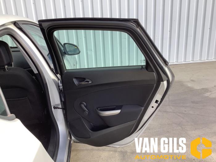 Opel Astra J 1.4 Turbo 16V Sloopvoertuig (2011, Grijs)