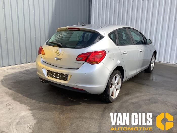 Opel Astra J 1.4 Turbo 16V Sloopvoertuig (2011, Grijs)
