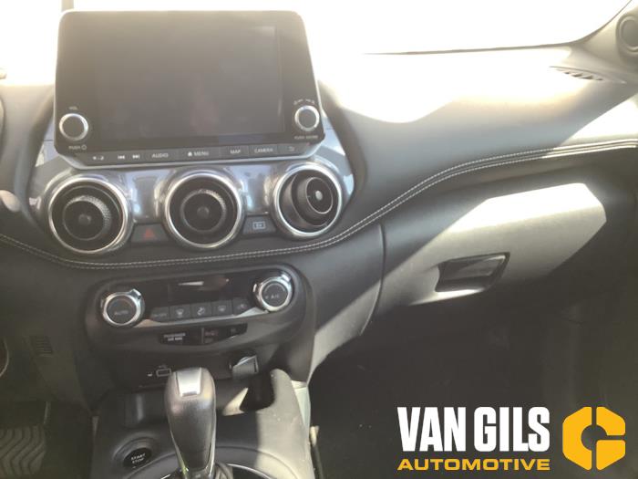 Nissan Juke 1.6 Hybrid 16V Sloopvoertuig (2023, Wit)