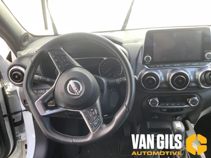 Nissan Juke 1.6 Hybrid 16V Sloopvoertuig (2023, Wit)