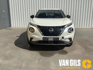 Nissan Juke 1.6 Hybrid 16V Sloopvoertuig (2023, Wit)