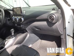 Nissan Juke 1.6 Hybrid 16V Sloopvoertuig (2023, Wit)