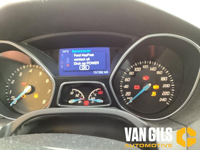 Ford Focus 3 Wagon 1.0 Ti-VCT EcoBoost 12V 125 Sloopvoertuig (2014, Bruin)