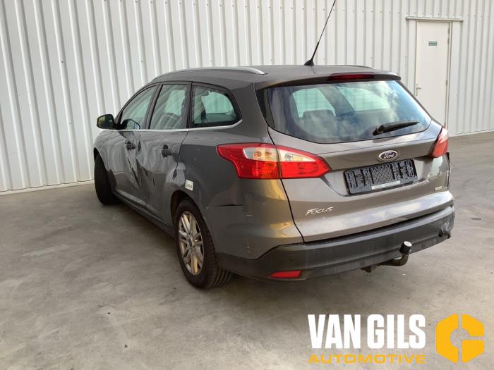 Ford Focus 3 Wagon 1.0 Ti-VCT EcoBoost 12V 125 Sloopvoertuig (2014, Bruin)