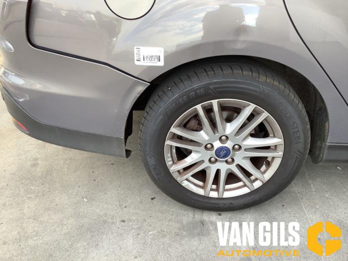 Ford Focus 3 Wagon 1.0 Ti-VCT EcoBoost 12V 125 Sloopvoertuig (2014, Bruin)