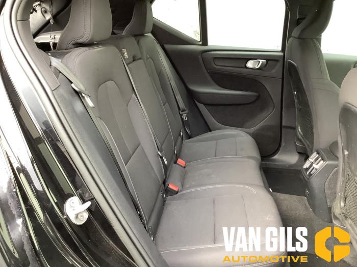 Volvo XC40 Recharge 70 kWh Sloopvoertuig (2022, Zwart)