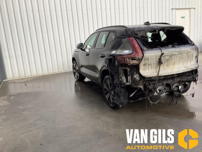 Volvo XC40 Recharge 70 kWh Sloopvoertuig (2022, Zwart)