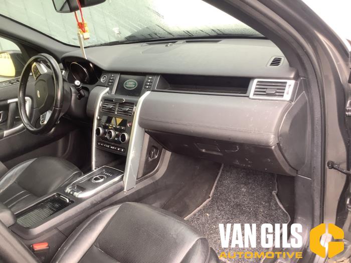 Landrover Discovery Sport 2.0 TD4 180 16V Sloopvoertuig (2018, Grijs)