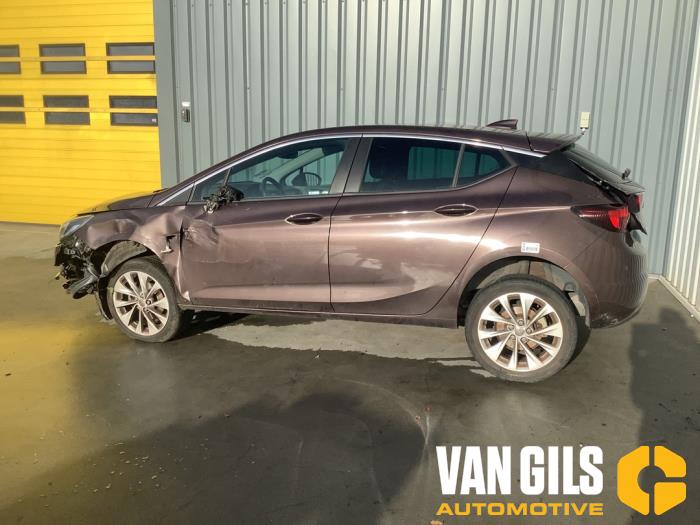Opel Astra K 1.4 Turbo 16V Sloopvoertuig (2018, Bruin)