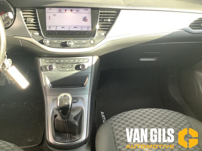 Opel Astra K 1.4 Turbo 16V Sloopvoertuig (2018, Bruin)