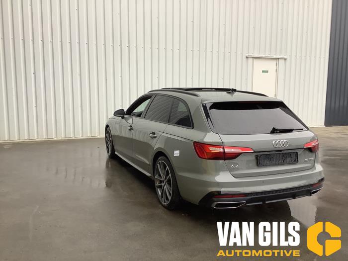 Audi A4 Avant 2.0 40 TFSI Mild hybrid 16V Sloopvoertuig (2021, Grijs)