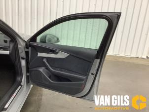 Audi A4 Avant 2.0 40 TFSI Mild hybrid 16V Sloopvoertuig (2021, Grijs)