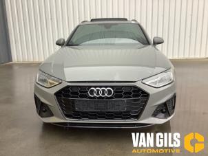 Audi A4 Avant 2.0 40 TFSI Mild hybrid 16V Sloopvoertuig (2021, Grijs)