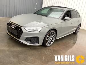 Audi A4 Avant 2.0 40 TFSI Mild hybrid 16V Sloopvoertuig (2021, Grijs)