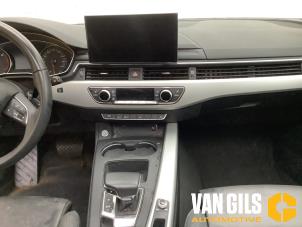 Audi A4 Avant 2.0 40 TFSI Mild hybrid 16V Sloopvoertuig (2021, Grijs)