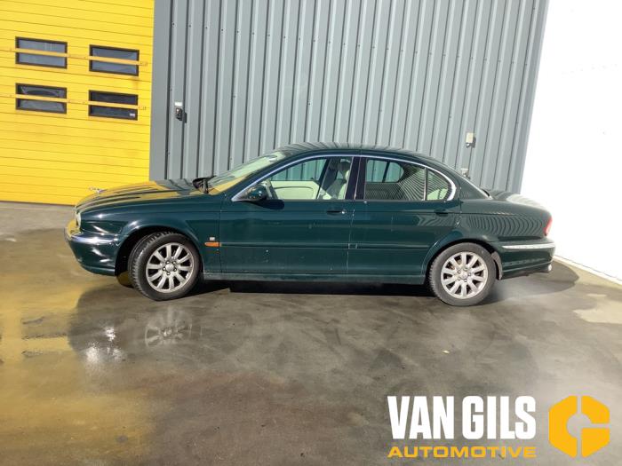 large 4ac15924 83f4 4c48 8f68 e4b069a54d2e
