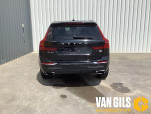 Volvo XC60 II 2.0 T8 16V Recharge, Twin Engine AWD Sloopvoertuig (2020, Zwart)