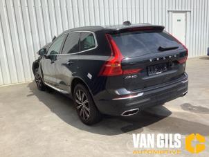 Volvo XC60 II 2.0 T8 16V Recharge, Twin Engine AWD Sloopvoertuig (2020, Zwart)