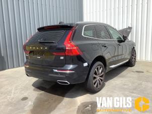 Volvo XC60 II 2.0 T8 16V Recharge, Twin Engine AWD Sloopvoertuig (2020, Zwart)