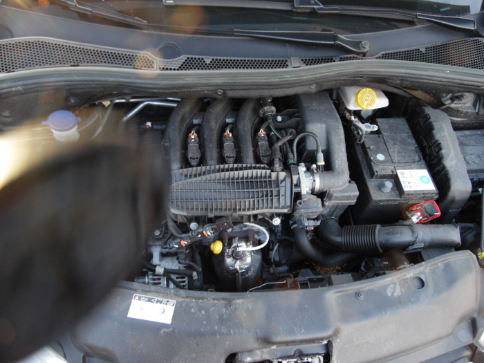 Peugeot 208 I 1.2 Vti 12V PureTech 82 Sloopvoertuig (2012, Bruin)