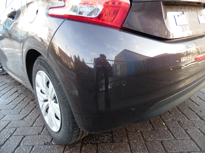 Peugeot 208 I 1.2 Vti 12V PureTech 82 Sloopvoertuig (2012, Bruin)