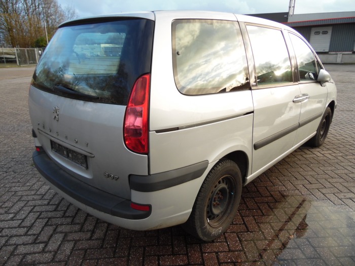 Peugeot 807 2.2 HDiF 16V Sloopvoertuig (2003, Grijs)