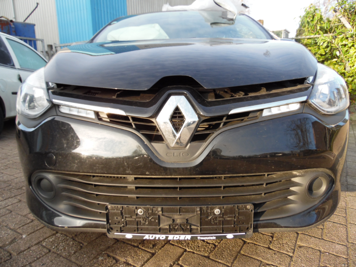 Renault Clio IV 1.5 dCi 90 FAP Sloopvoertuig (2015, Zwart)