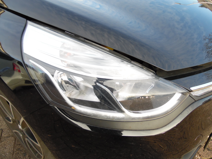 Renault Clio IV 1.5 dCi 90 FAP Sloopvoertuig (2015, Zwart)