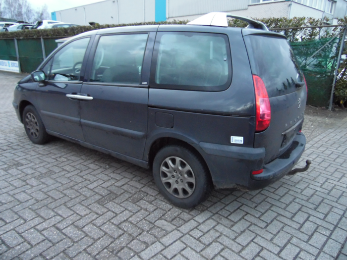 Peugeot 807 2.2 HDiF 16V Sloopvoertuig (2003, Grijs)