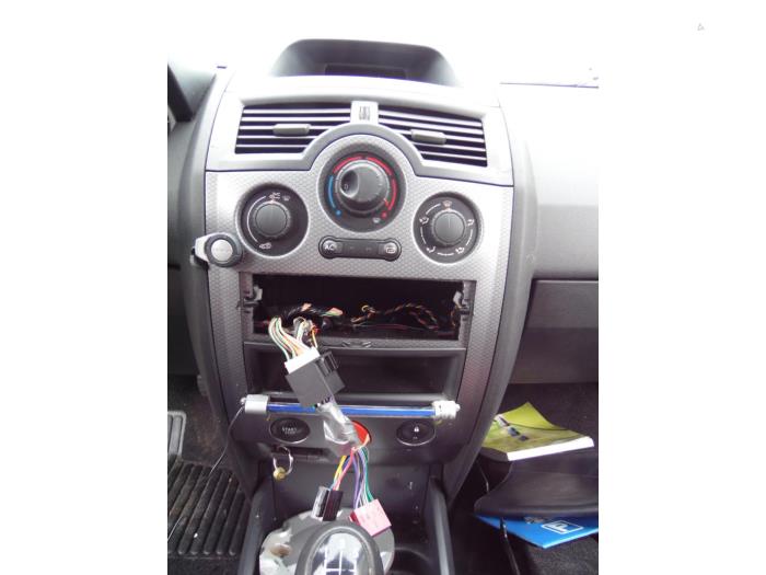 Renault Megane II 1.5 dCi 100 Sloopvoertuig (2004, Zwart)