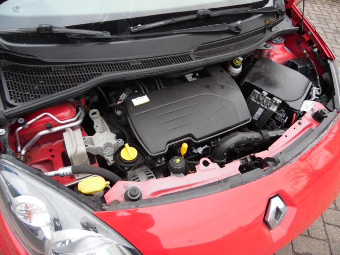 Renault Twingo II 1.2 16V LEV Sloopvoertuig (2011, Rood)