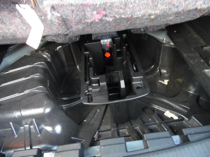 Renault Megane III Grandtour 1.5 dCi 90 Sloopvoertuig (2011, Zwart)