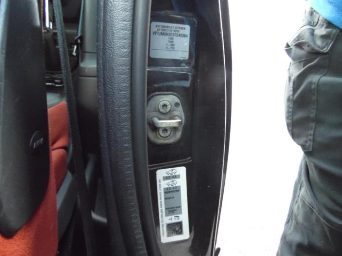 Citroen C2 1.4 HDI Sloopvoertuig (2005, Zwart)
