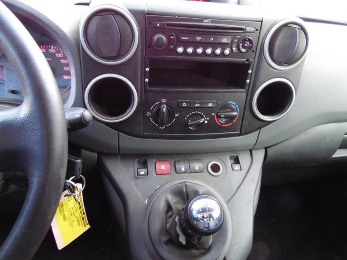 Peugeot Partner 1.6 HDI 90 16V Sloopvoertuig (2009, Wit)