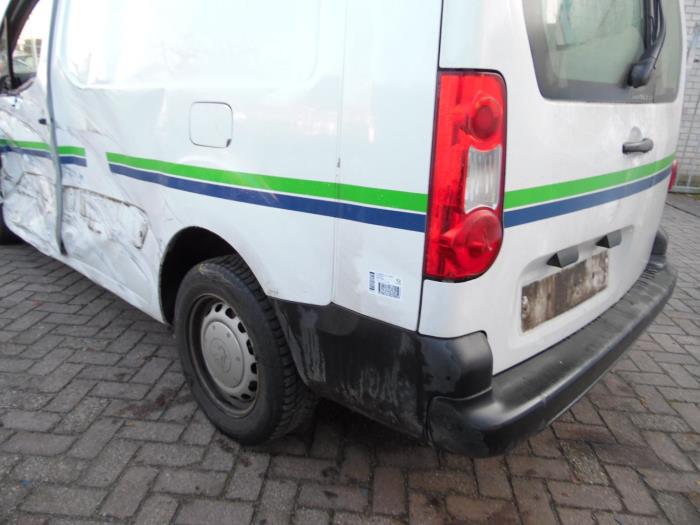 Peugeot Partner 1.6 HDI 90 16V Sloopvoertuig (2009, Wit)