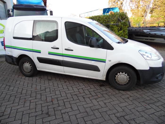 Peugeot Partner 1.6 HDI 90 16V Sloopvoertuig (2009, Wit)
