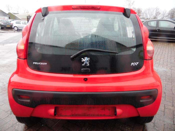 Peugeot 107 1.0 12V Sloopvoertuig (2008, Rood)