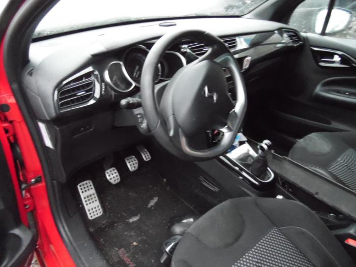 Citroen DS3 1.6 e-HDi Sloopvoertuig (2011, Rood)