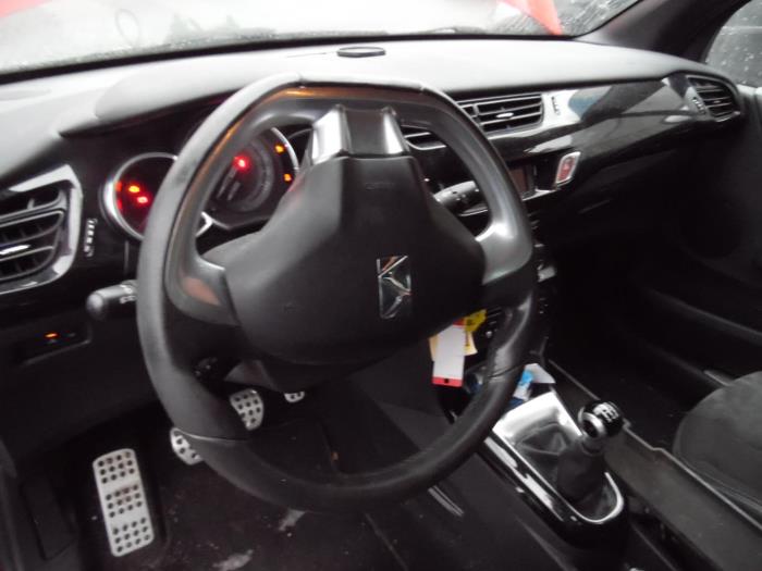 Citroen DS3 1.6 e-HDi Sloopvoertuig (2011, Rood)