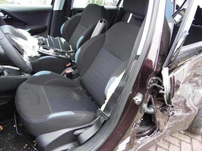 Peugeot 208 I 1.6 Vti 16V Sloopvoertuig (2013, Bruin)