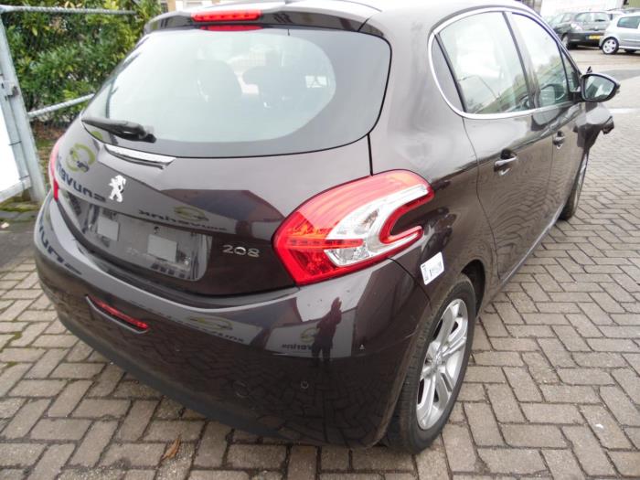 Peugeot 208 I 1.6 Vti 16V Sloopvoertuig (2013, Bruin)