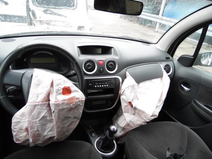 Citroen C3 1.4 Sloopvoertuig (2006, Beige)