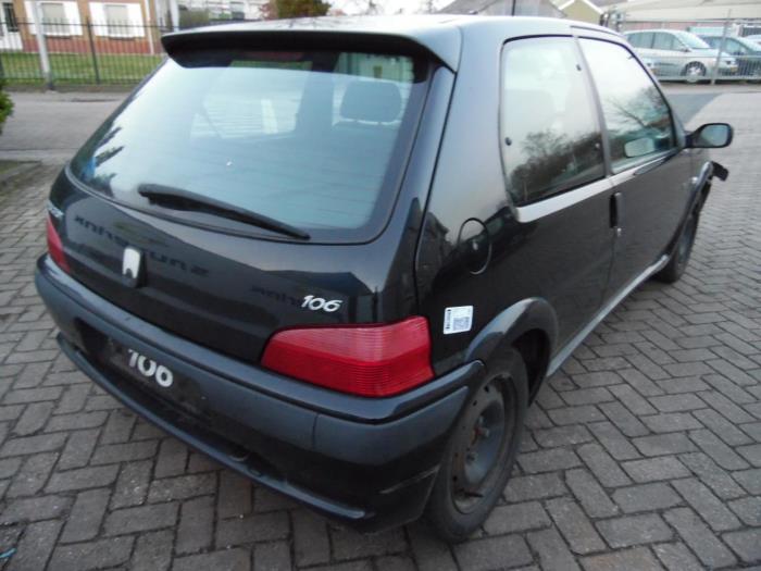 Peugeot 106 II 1.1 XN,XR,XT,Accent Sloopvoertuig (2000, Zwart)